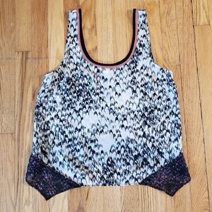 Silence + Noise Black/White Print Flowy Top, Size M